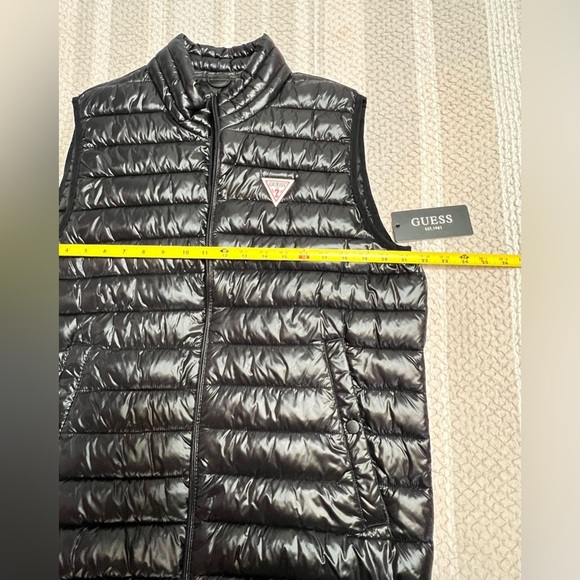 GUESS Men's - Picture 7 of 11